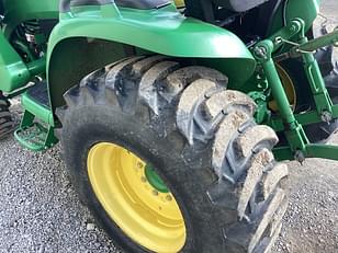 Main image John Deere 3033R 20