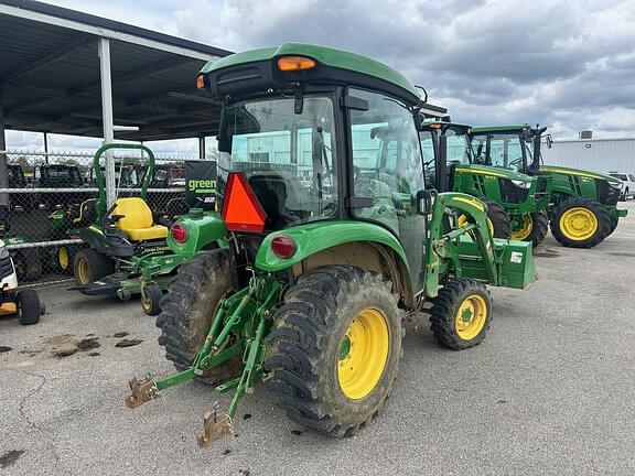 Image of John Deere 3033R equipment image 2