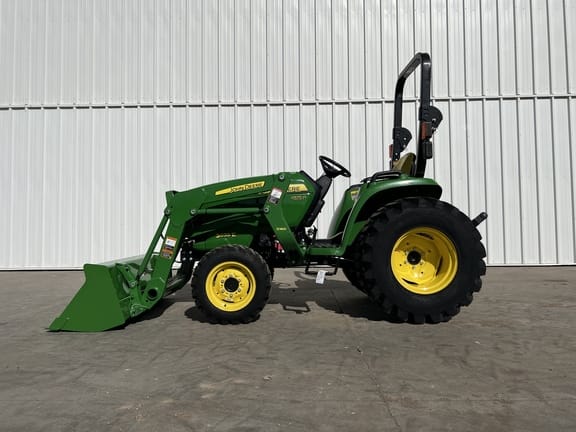 Main image John Deere 3038E