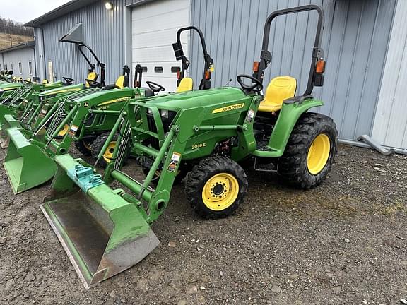 Image of John Deere 3038E Primary image