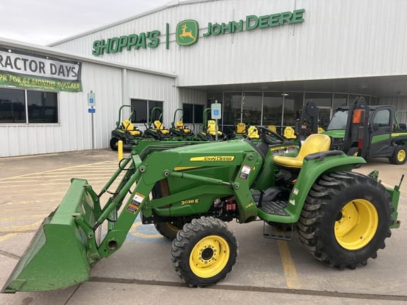 Main image John Deere 3038E