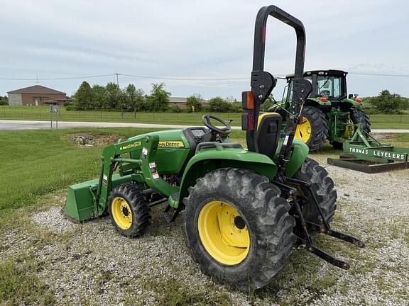 Image of John Deere 3038E equipment image 1