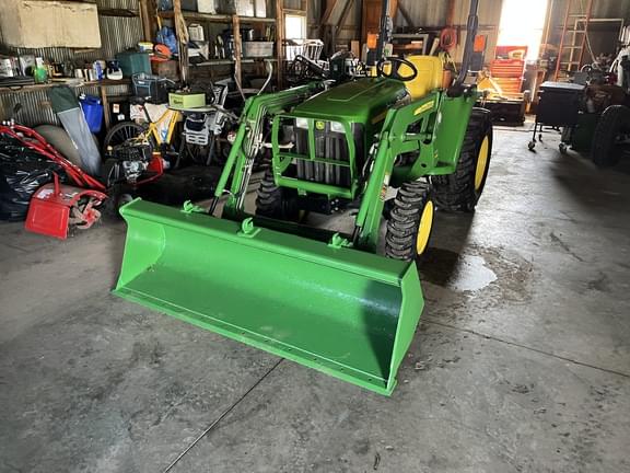 Image of John Deere 3038E Primary image