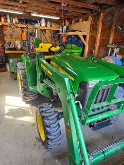 Image of John Deere 3038E Primary image