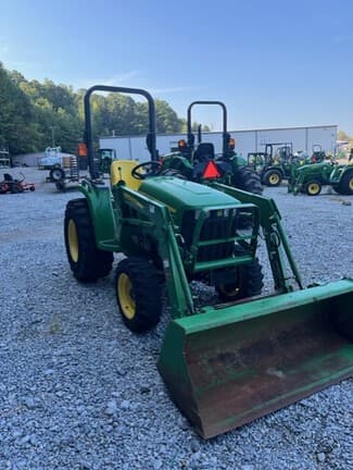Image of John Deere 3038E equipment image 1