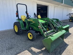 2015 John Deere 3038E Image