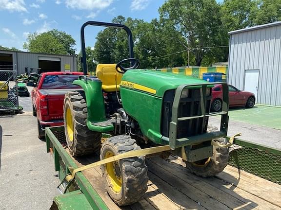Image of John Deere 3038E Primary image