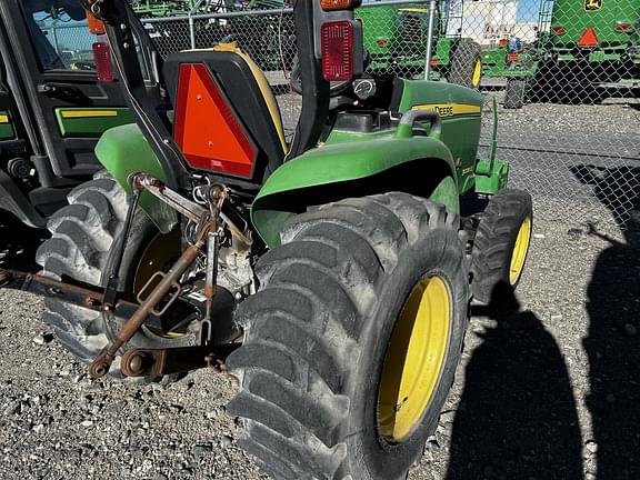 Image of John Deere 3038E equipment image 1