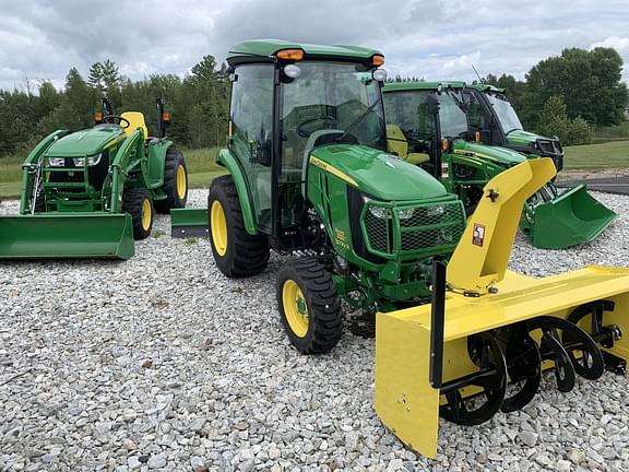 Image of John Deere 3039R equipment image 1