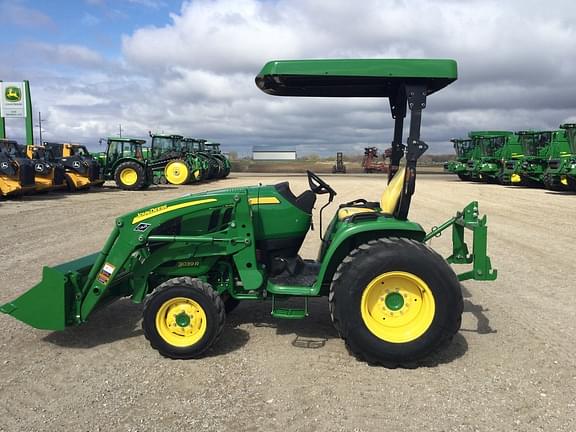 Image of John Deere 3039R Primary image