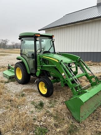 Image of John Deere 3039R equipment image 1