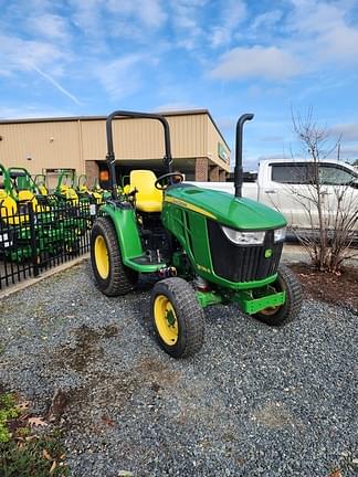 Image of John Deere 3039R Primary Image