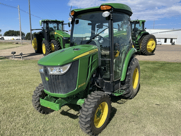 Main image John Deere 3039R