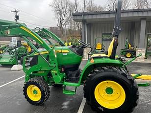 Main image John Deere 3039R 1