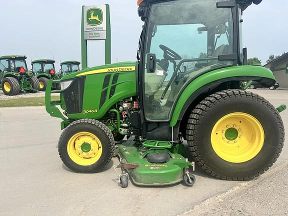 Image of John Deere 3046R Primary image