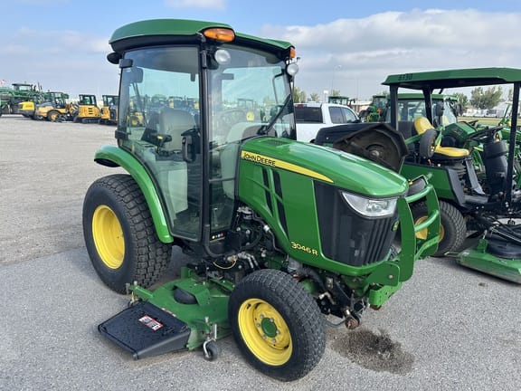 Main image John Deere 3046R
