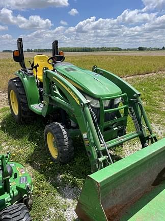 Image of John Deere 3046R equipment image 1