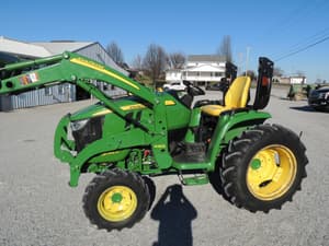 2015 John Deere 3046R Image