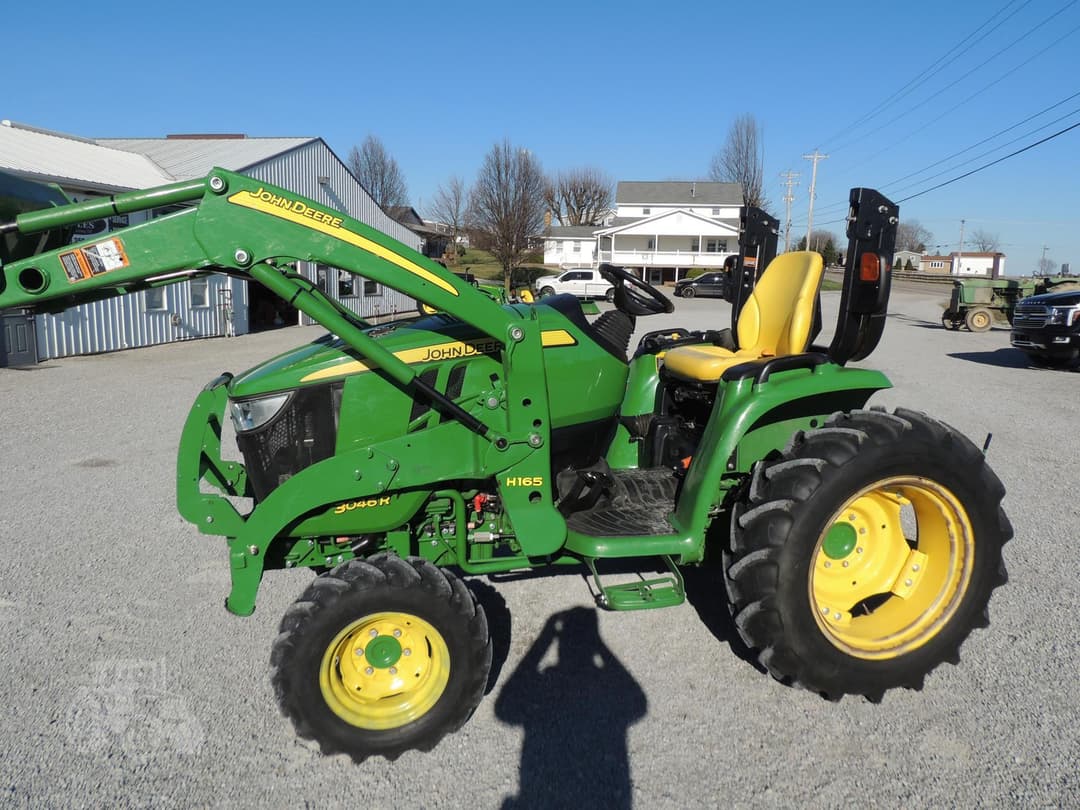 Image of John Deere 3046R Primary image