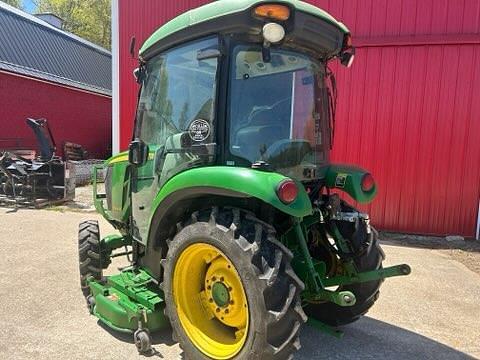 Image of John Deere 3046R equipment image 2