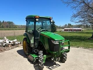 Image of John Deere 3046R Primary image