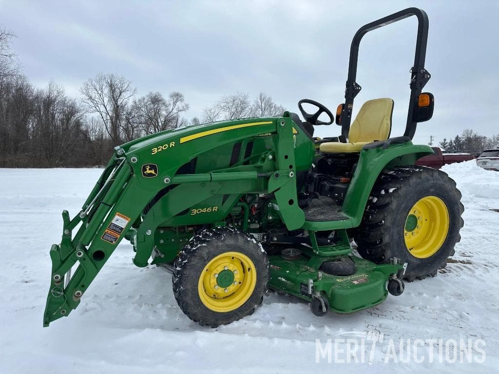Image of John Deere 3046R Primary image