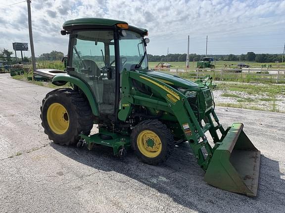 Image of John Deere 3046R equipment image 2