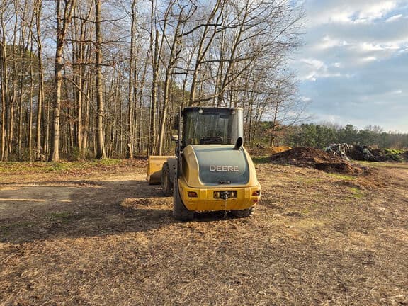 Image of John Deere 304K equipment image 1