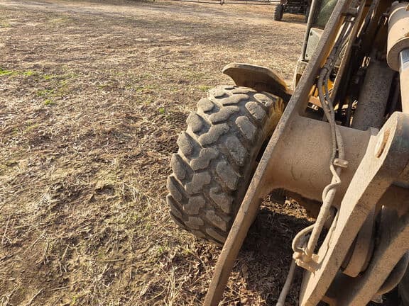 Image of John Deere 304K equipment image 2