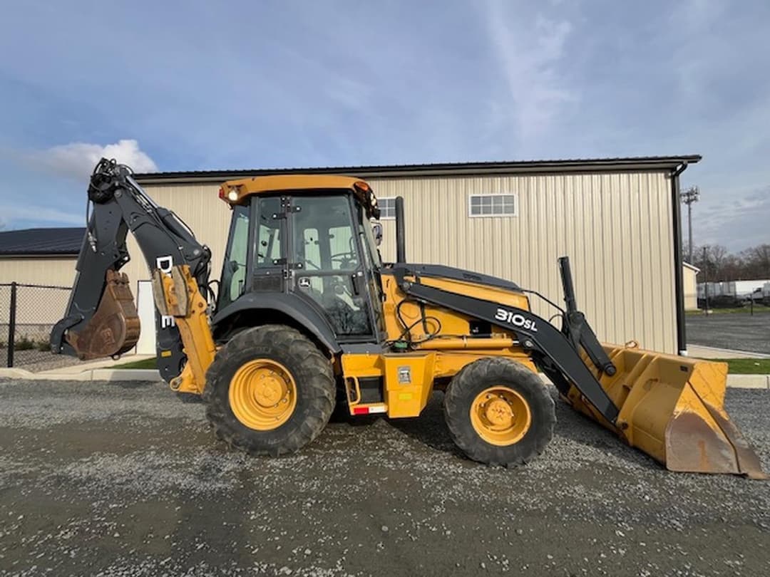Image of John Deere 310SL Primary image