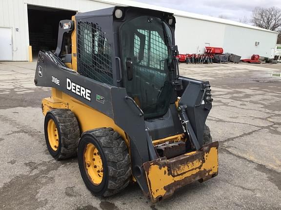 Image of John Deere 318E equipment image 1