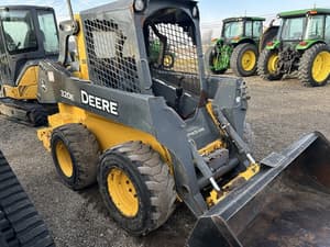 2015 John Deere 320E Image
