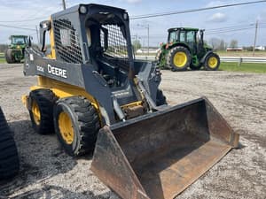 2015 John Deere 320E Image