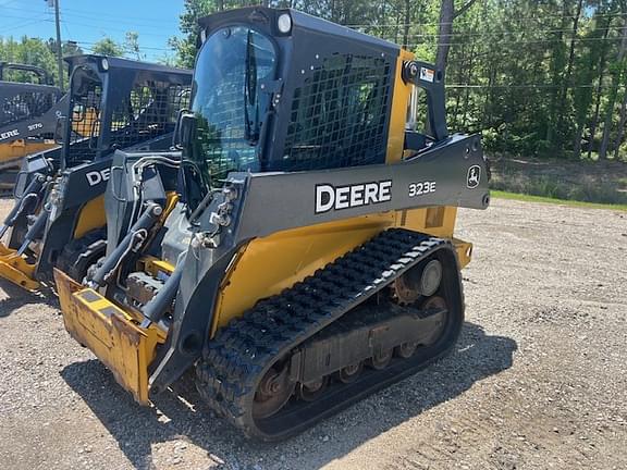 Image of John Deere 323E Primary image