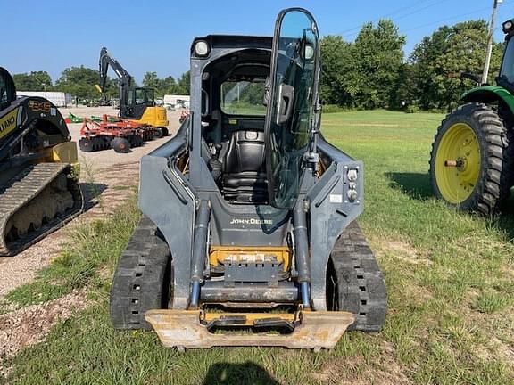 Image of John Deere 323E equipment image 3