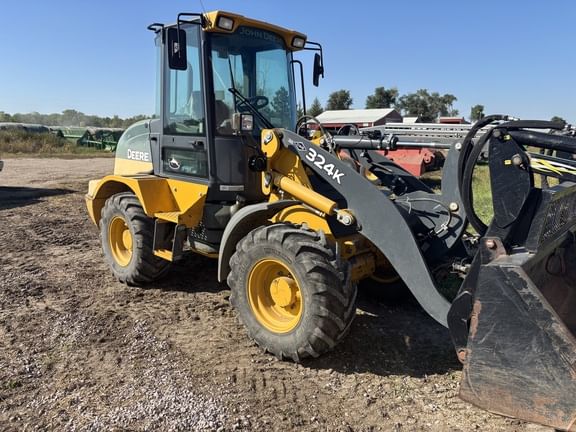 2015 John Deere 324K Equipment Image0
