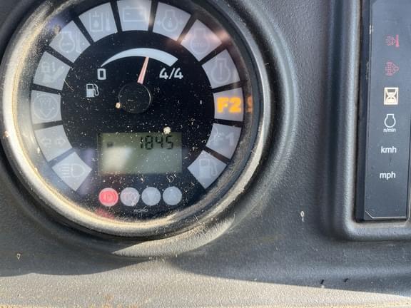 Image of John Deere 324K equipment image 4