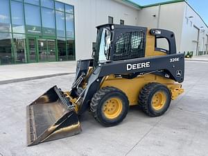 2015 John Deere 326E Image