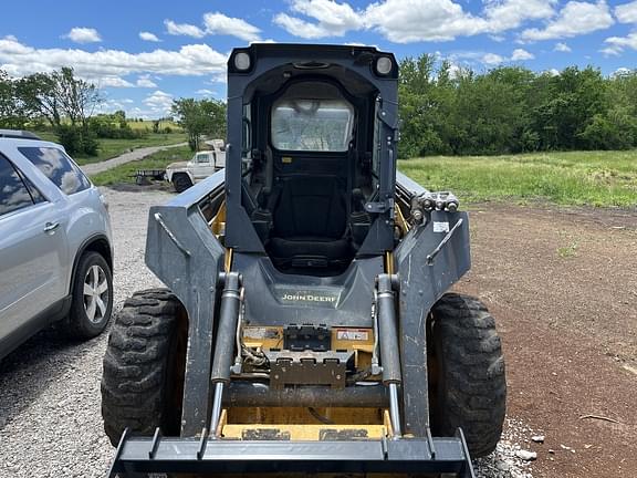 Image of John Deere 326E equipment image 4