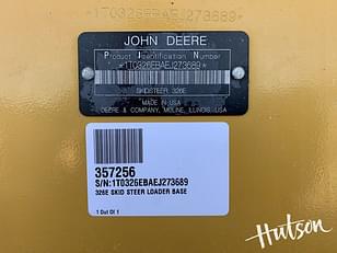 Main image John Deere 326E 9