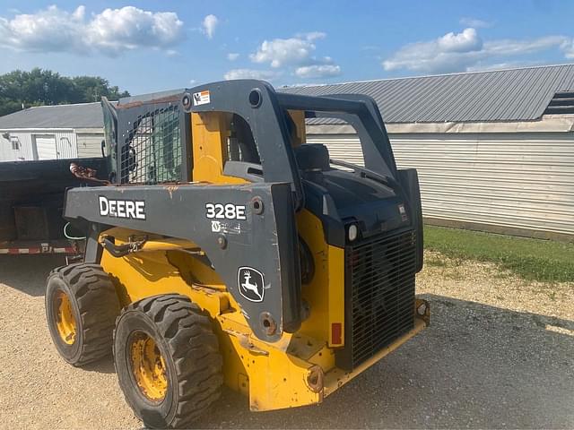 Image of John Deere 328E equipment image 4