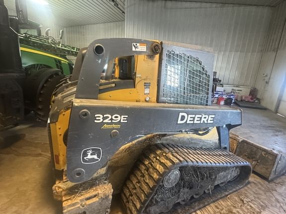 2015 John Deere 329E Equipment Image0