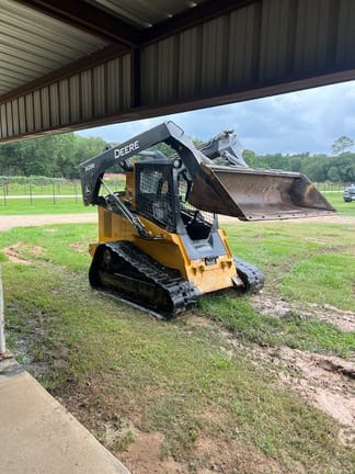 2015 John Deere 329E Equipment Image0