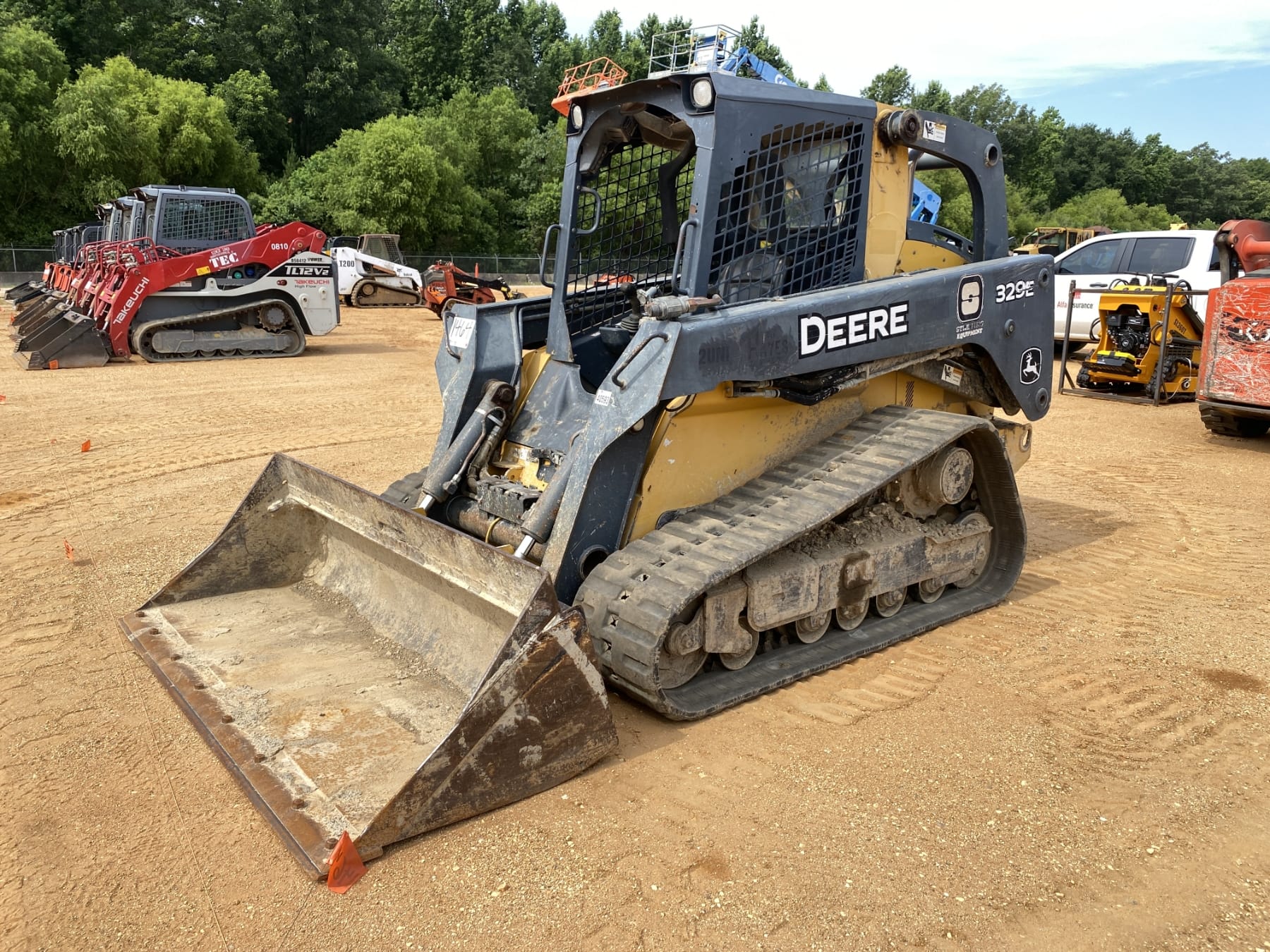 2015 John Deere 329E Equipment Image0