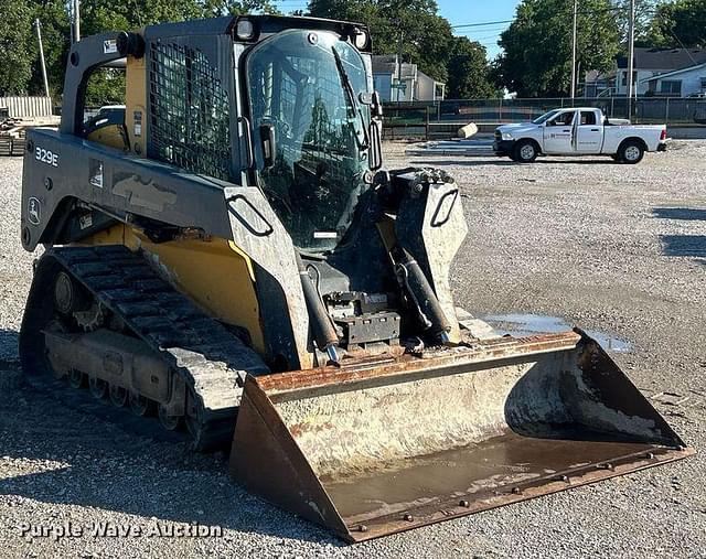 Image of John Deere 329E equipment image 2