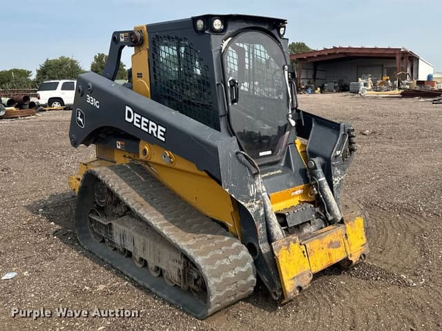 Image of John Deere 331G equipment image 2