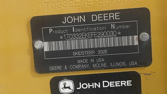 Image of John Deere 332E Image 0