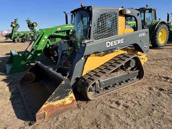 Image of John Deere 333E equipment image 2