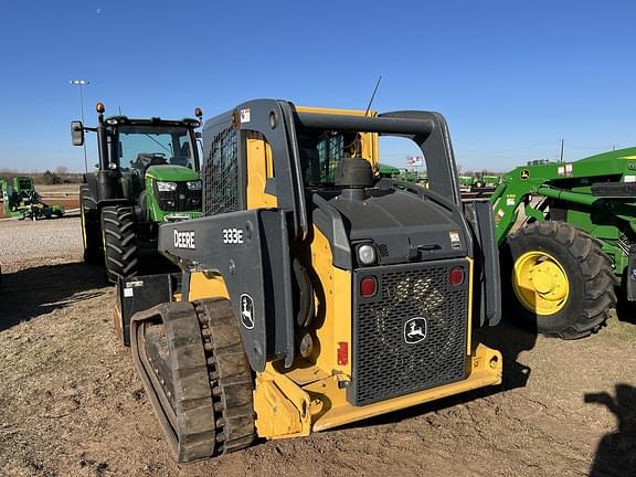 Image of John Deere 333E equipment image 4