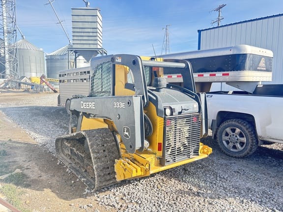 2015 John Deere 333E Equipment Image0